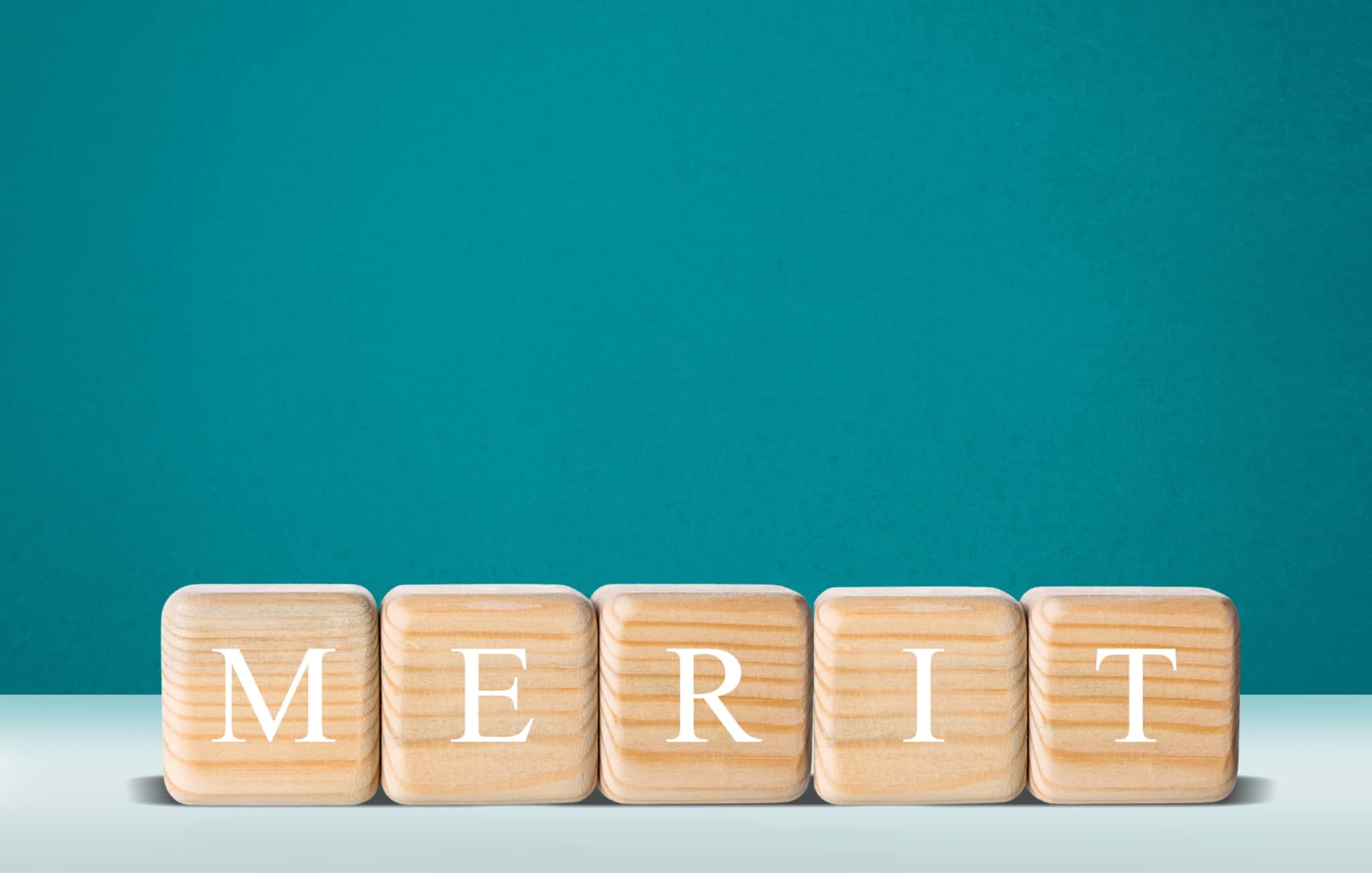 審美補綴治療のメリットのイメージ